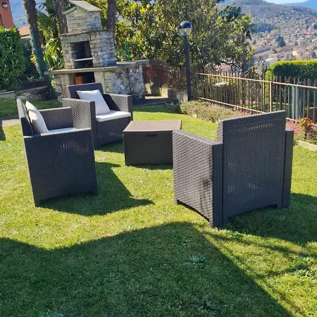 Apartment Al Roccolo Mit Seeblick Und Garten