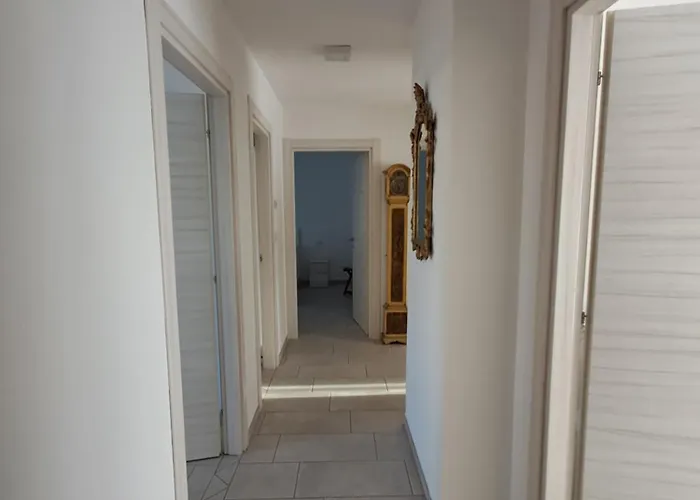 Al Roccolo Mit Seeblick Und Garten *