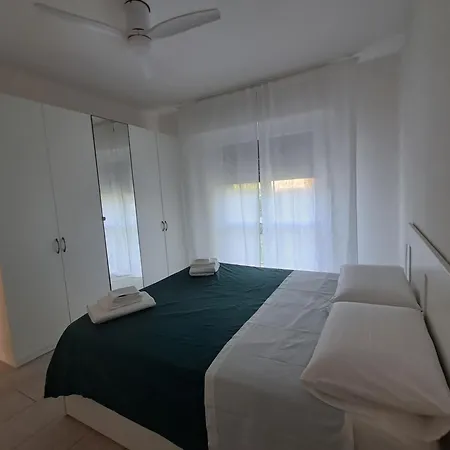 Apartment Al Roccolo Mit Seeblick Und Garten