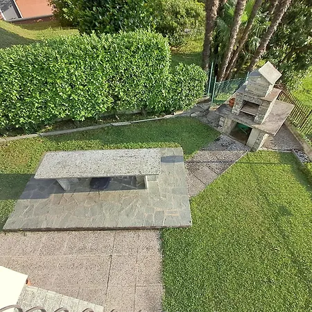 Al Roccolo Mit Seeblick Und Garten Apartment