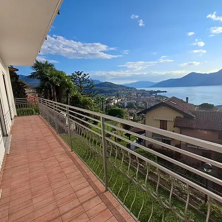 Al Roccolo Mit Seeblick Und Garten